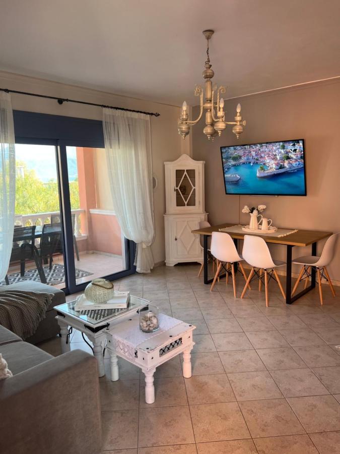 Kalina s Beach House Nafpaktos Exterior foto